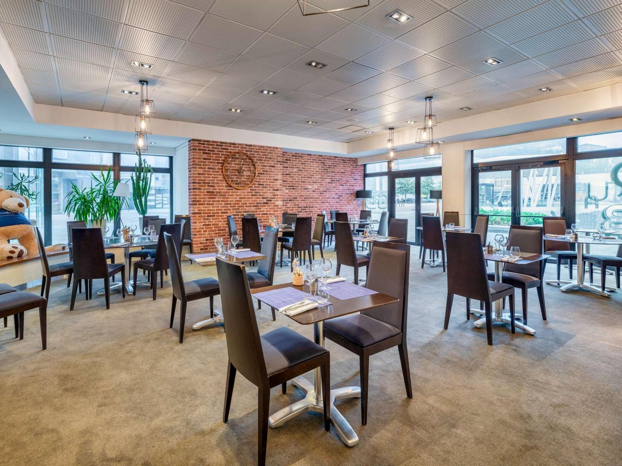 Novotel Grenoble Centre Bagian luar foto